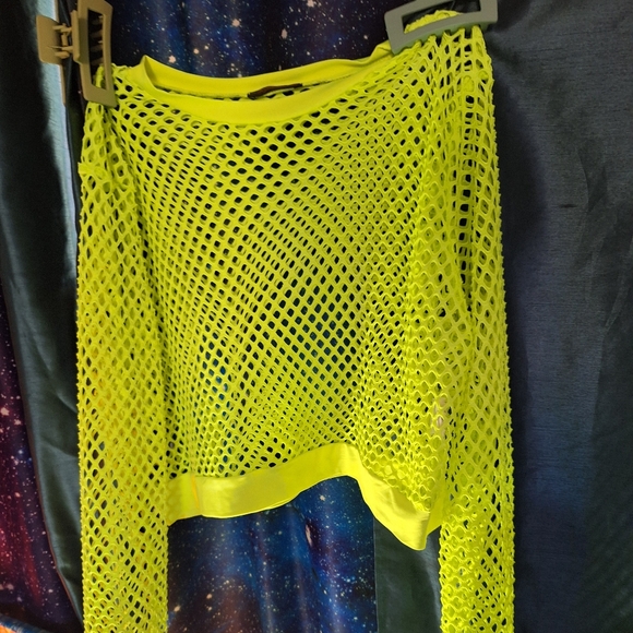 Amazon Tops - Lime Octogon Mesh Crop